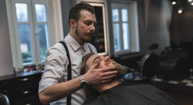 Peluquería Masculina y Barbería Profesional