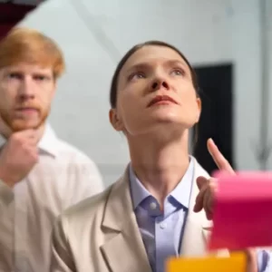 Liderazgo y Toma de Decisiones