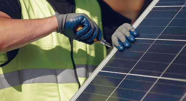 Instalación de Paneles Solares Fotovoltaicos